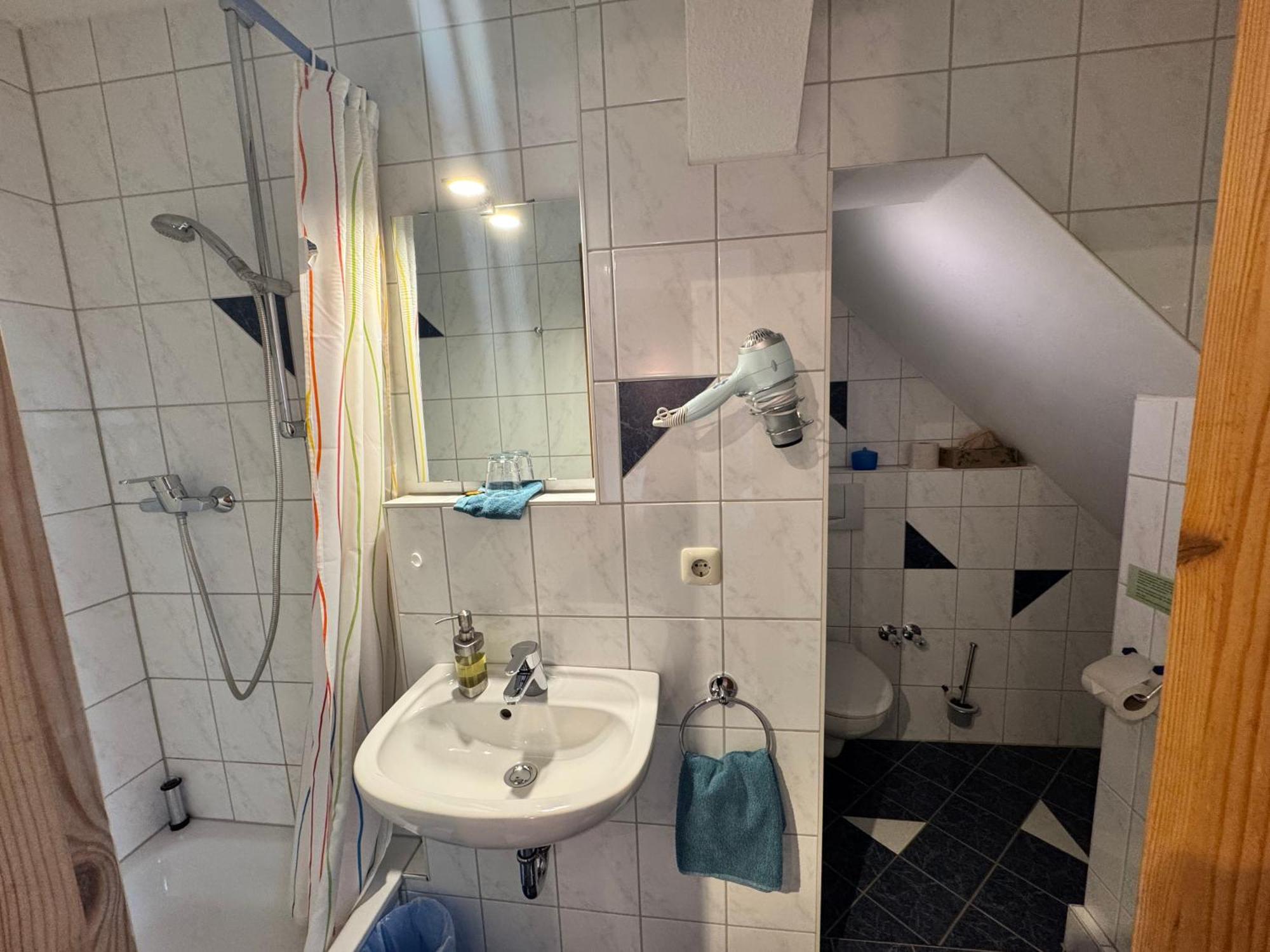 Hotel Gruenwald أنسباخ المظهر الخارجي الصورة